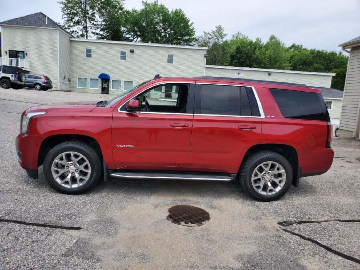 photo of 2015 GMC Yukon SLE