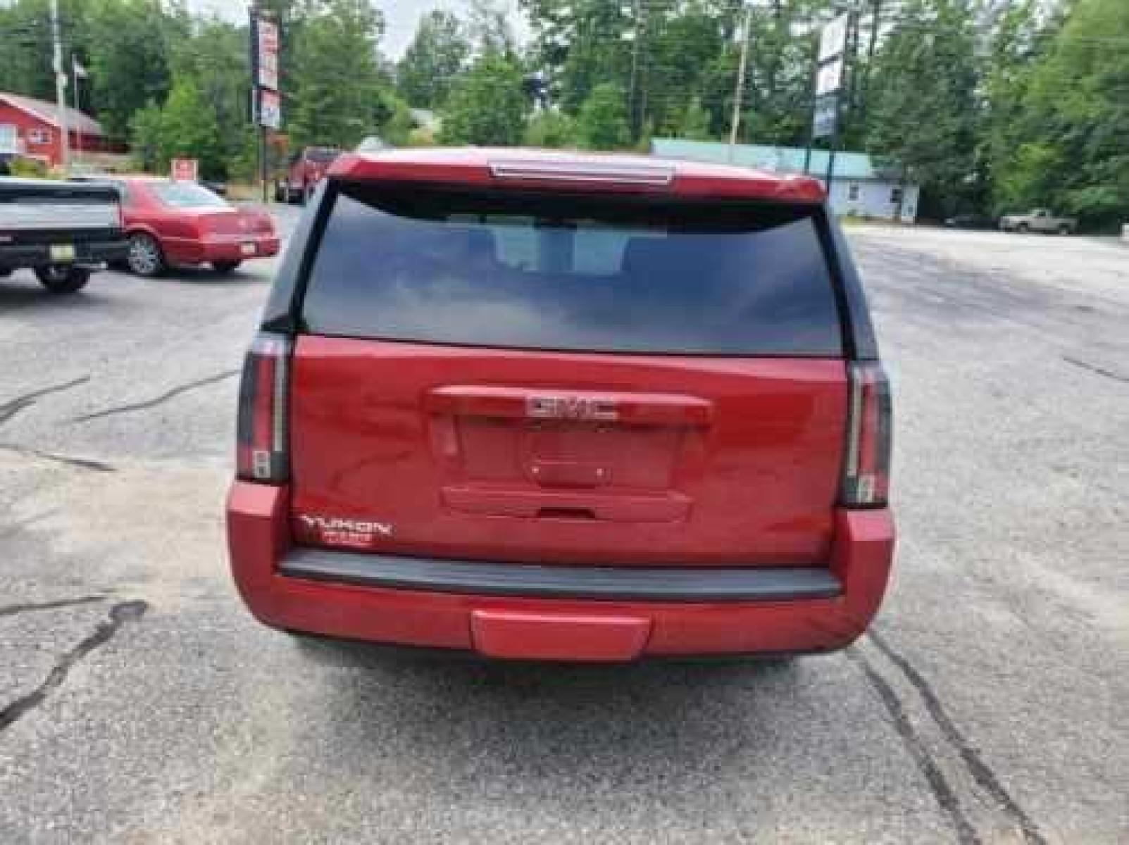 2015 Maroon GMC Yukon with an 5.3 engine, AUTOMATIC transmission, located at 27 Main St., Norway, MD, 04268, (207) 743-0900, 44.199795, -70.530807 - 2015 GMC Yukon SLE $20,995.00 Pw, Pl, Pm, A-C, Cd, 3rd Row Seat 150,144 k Clean - Photo #1