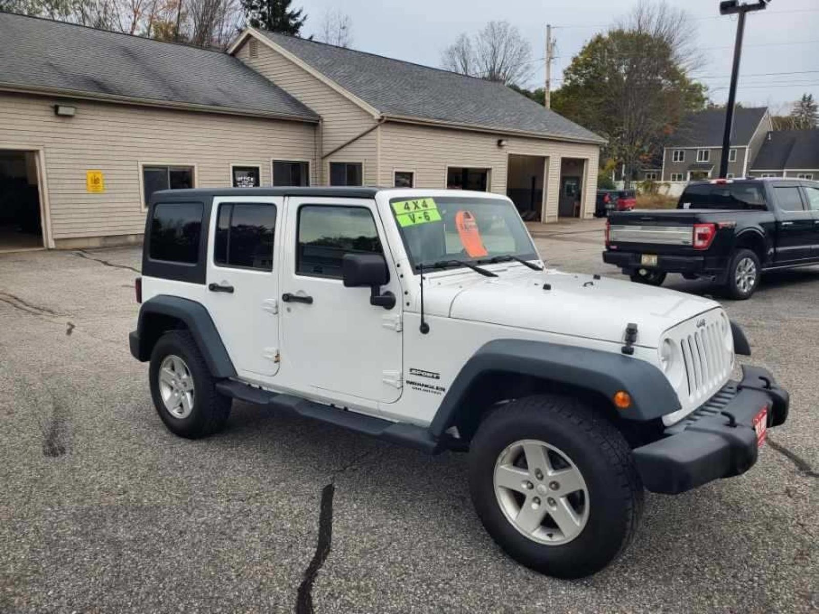 2015 white JEEP WRANGLER with an 6cyl engine, AUTOMATIC transmission, located at 27 Main St., Norway, MD, 04268, (207) 743-0900, 44.199795, -70.530807 - 2015 Jeep Wrangler Sport Unlimited 4 Door V-6, At, Pw, Pl, Pm, A/C, Cd, Cruise, 138k Clean!----------------------$19,995.00 - Photo #1