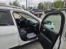 2015 white /Black Jeep Cherokee Limited 4WD (1C4PJMDS8FW) with an 3.2L V6 DOHC 24V engine, 9-Speed Automatic transmission, located at 27 Main St., Norway, MD, 04268, (207) 743-0900, 44.199795, -70.530807 - Photo#7