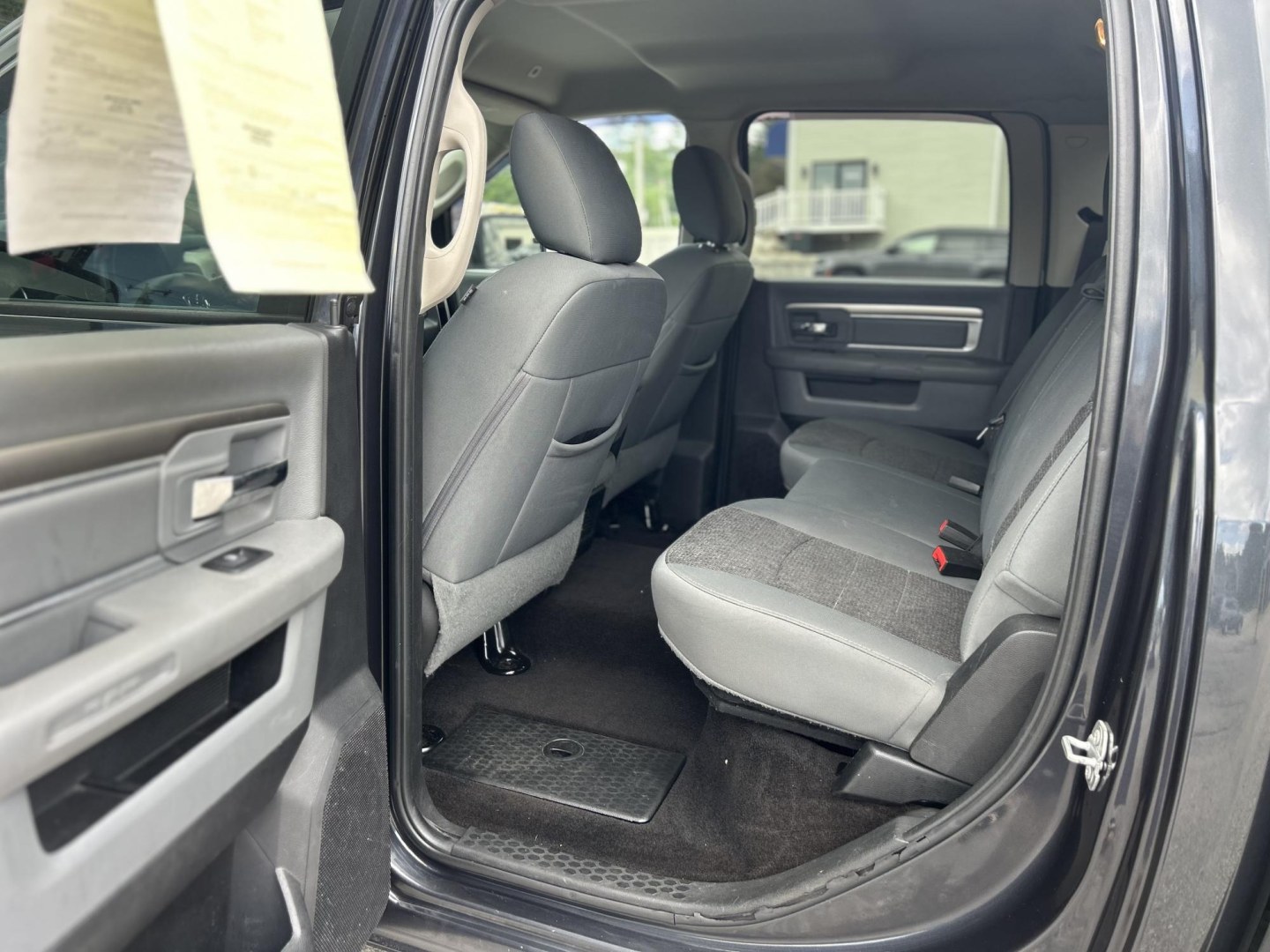 2017 Black /Gray RAM 1500 SLT Crew Cab SWB 4WD (3C6RR7LT1HG) with an 5.7L V8 OHV 16V engine, 8A transmission, located at 27 Main St., Norway, MD, 04268, (207) 743-0900, 44.199795, -70.530807- Photo#8