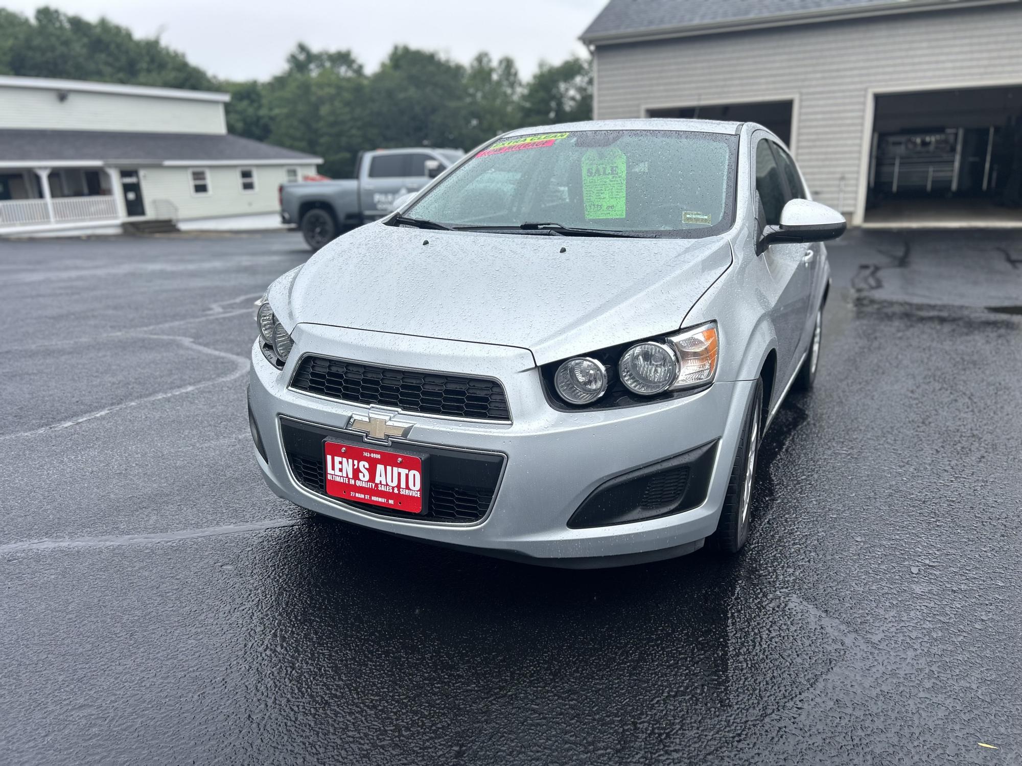 photo of 2012 Chevrolet Sonic 1LS 5-Door