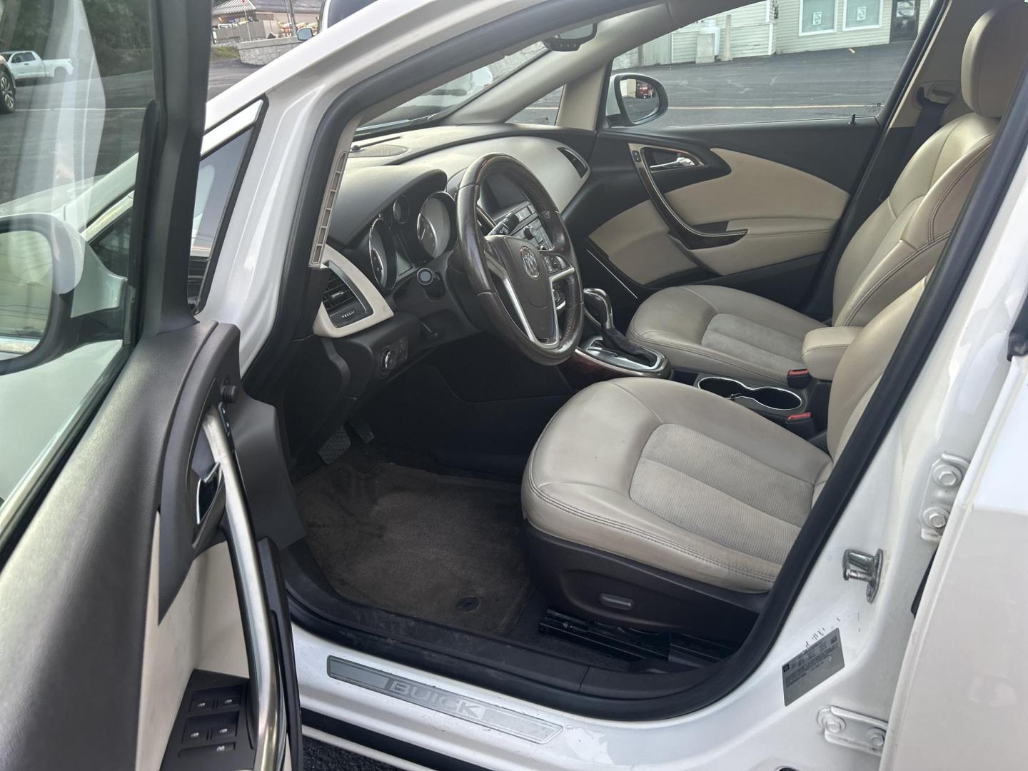 2015 white /Tan Buick Verano Convenience (1G4PR5SK2F4) with an 2.4L L4 DOHC 16V FFV engine, 6-Speed Automatic transmission, located at 27 Main St., Norway, MD, 04268, (207) 743-0900, 44.199795, -70.530807 - Photo#5