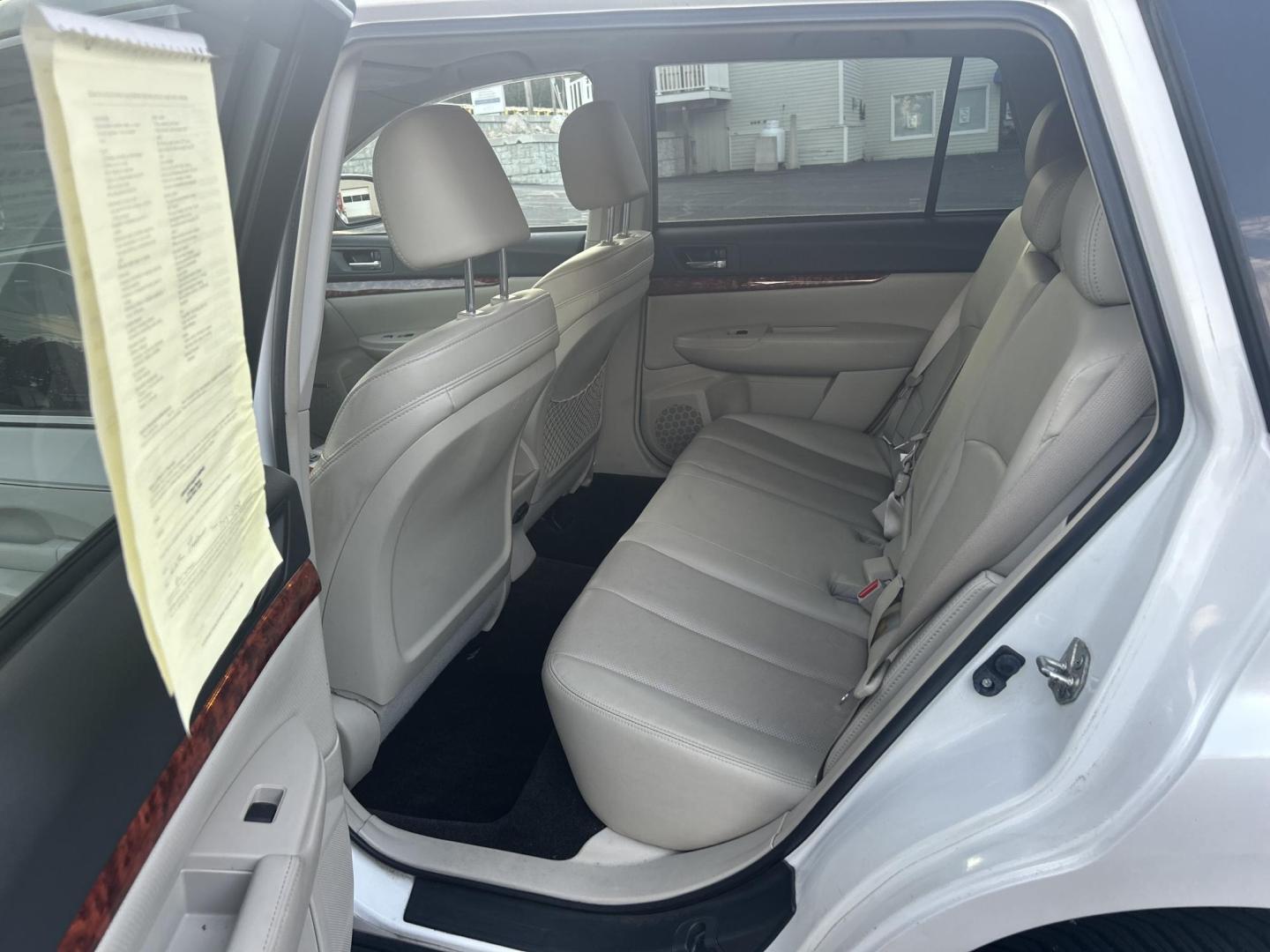 2011 white /Tan Subaru Outback 2.5i Limited (4S4BRBKC6B3) with an 2.5L H4 DOHC 16V engine, Continuously Variable Transmisson transmission, located at 27 Main St., Norway, MD, 04268, (207) 743-0900, 44.199795, -70.530807 - Photo#9