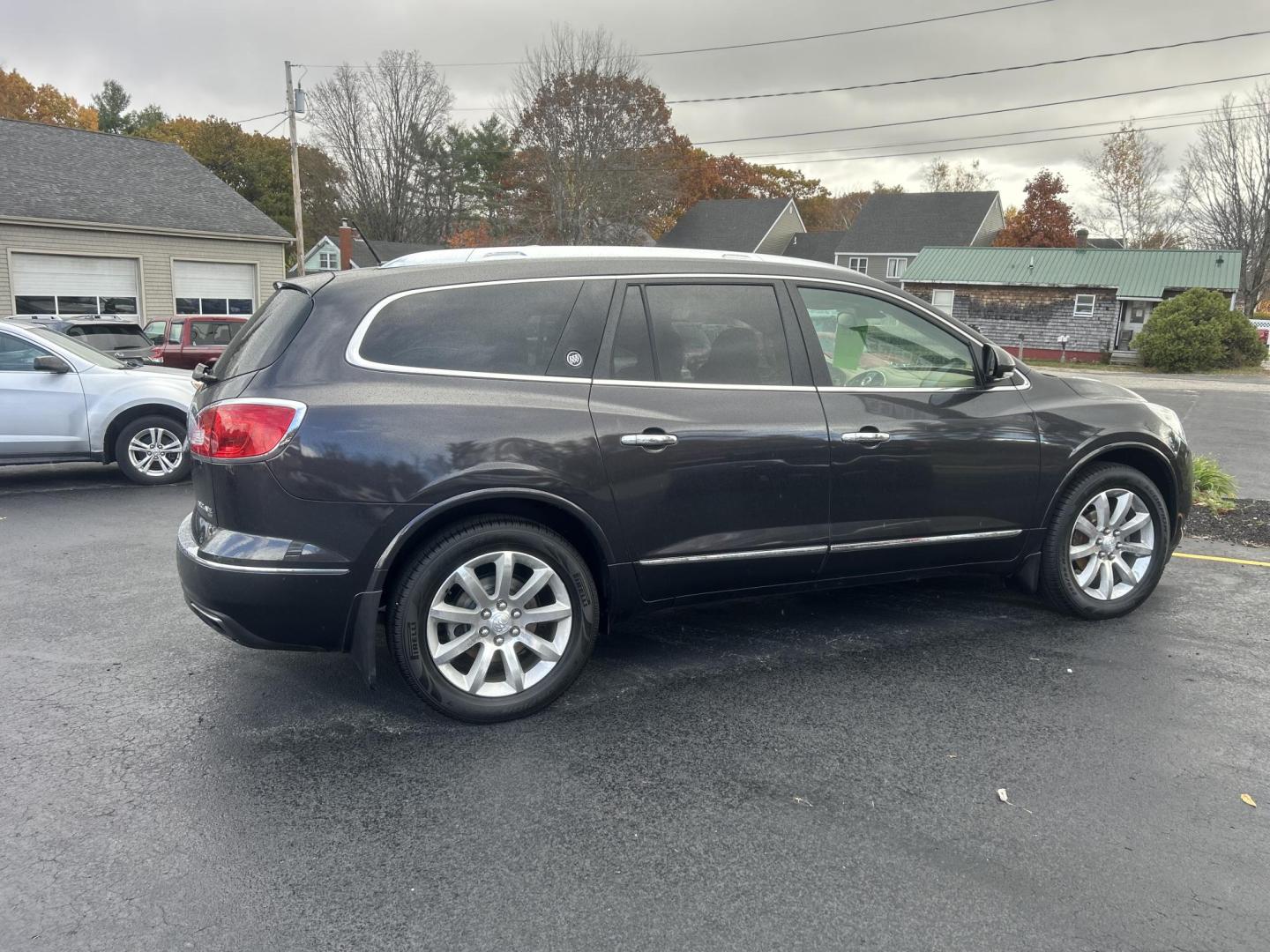 2015 Black /Brown Buick Enclave Premium AWD (5GAKVCKDXFJ) with an 3.6L V6 DOHC 24V engine, 6-Speed Automatic Overdrive transmission, located at 27 Main St., Norway, MD, 04268, (207) 743-0900, 44.199795, -70.530807 - Photo#2