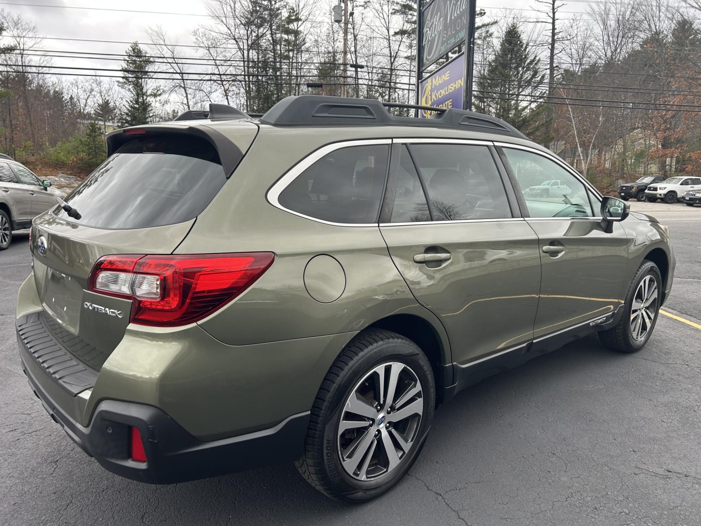 2018 Green /Tan Subaru Outback 2.5i Limited (4S4BSANC8J3) with an 2.5L H4 DOHC 16V engine, CVT transmission, located at 27 Main St., Norway, MD, 04268, (207) 743-0900, 44.199795, -70.530807- Photo#2