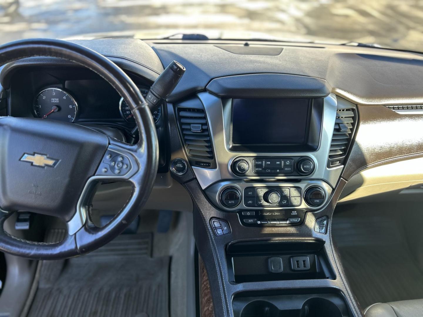 2018 Black /Tan Chevrolet Tahoe Premier 4WD (1GNSKCKCXJR) with an 5.3L V8 OHV 16V engine, 6A transmission, located at 27 Main St., Norway, MD, 04268, (207) 743-0900, 44.199795, -70.530807 - Photo#7