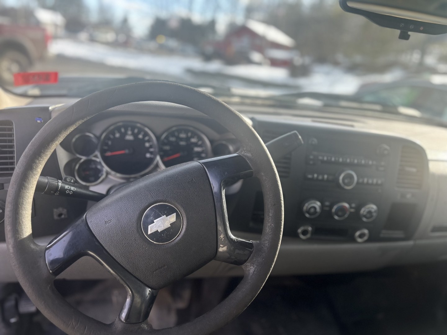 2009 white /Gray Chevrolet Silverado 3500HD Work Truck Regular Cab 2WD (1GBHC74K19E) with an 6.0L V8 OHV 16V engine, located at 27 Main St., Norway, MD, 04268, (207) 743-0900, 44.199795, -70.530807 - SOLD AS IS - Photo#2