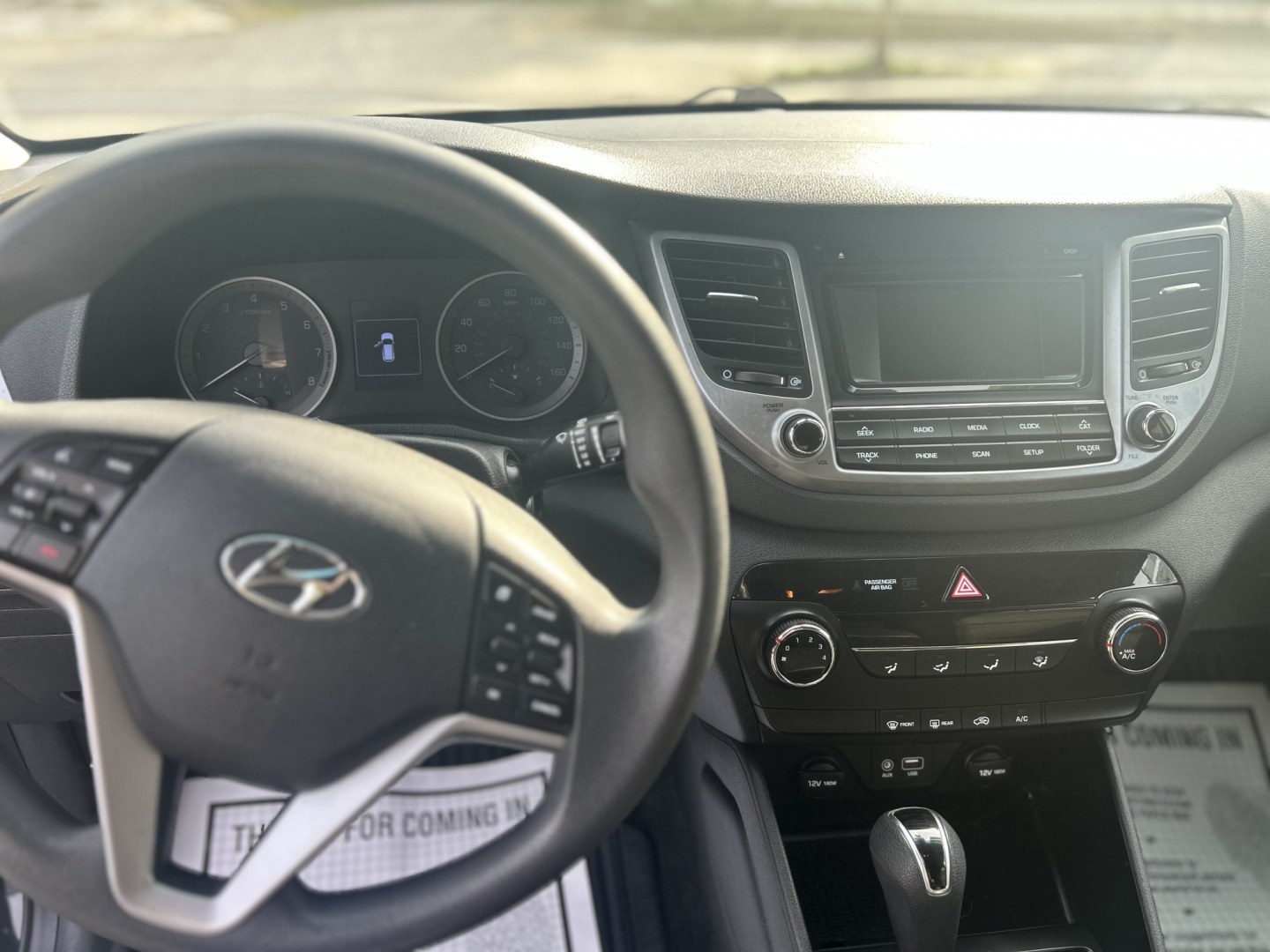2017 Black /Black Hyundai Tucson SE w/Preferred Package AWD (KM8J3CA40HU) with an 2.0L L4 DOHC 16V engine, 6A transmission, located at 27 Main St., Norway, MD, 04268, (207) 743-0900, 44.199795, -70.530807- Photo#5