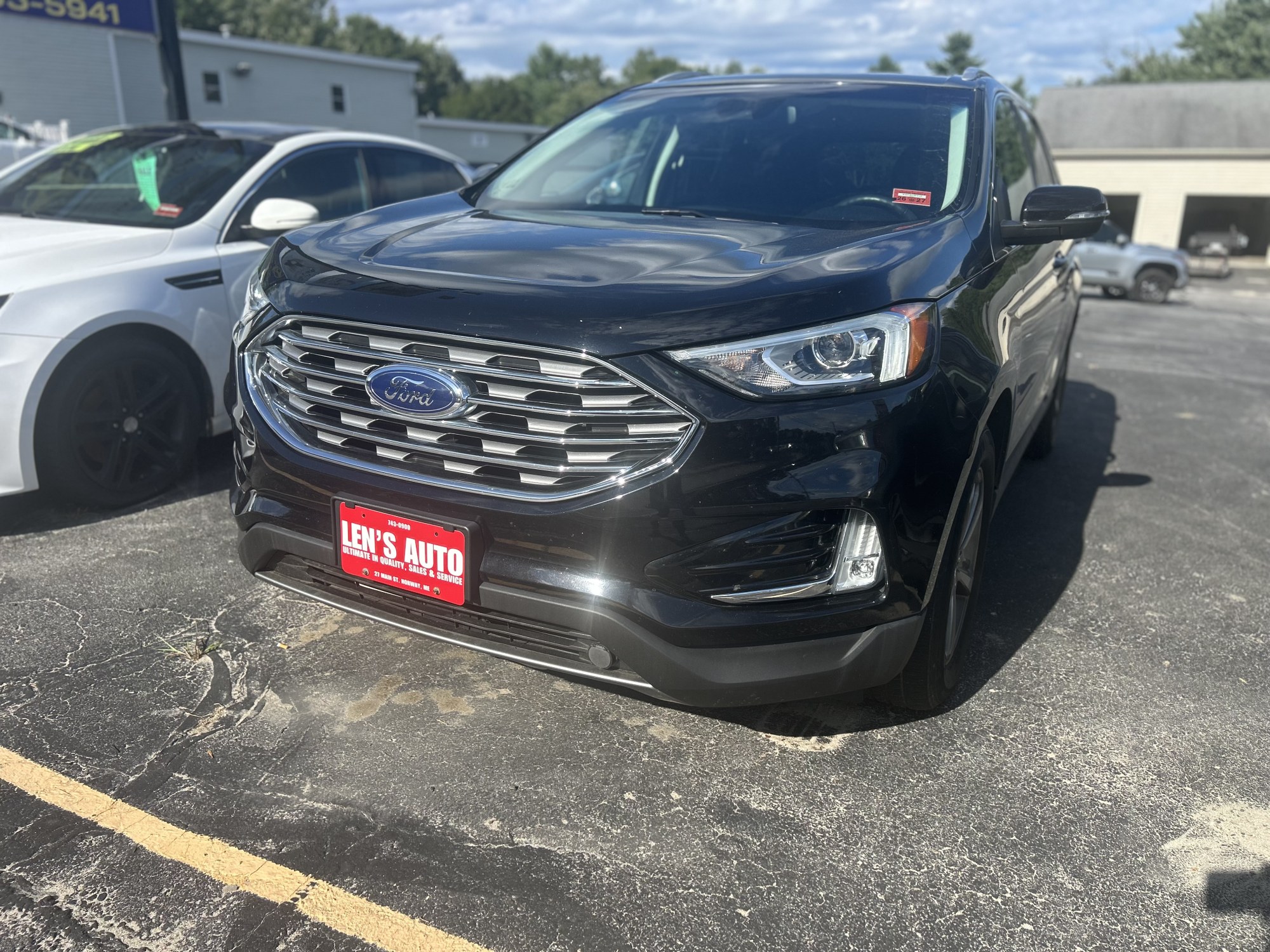 photo of 2019 Ford Edge SEL AWD
